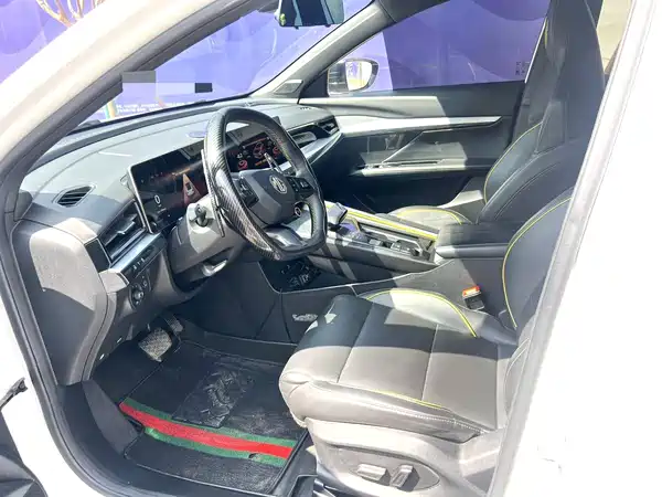 MG MG5 Scorpio 2022