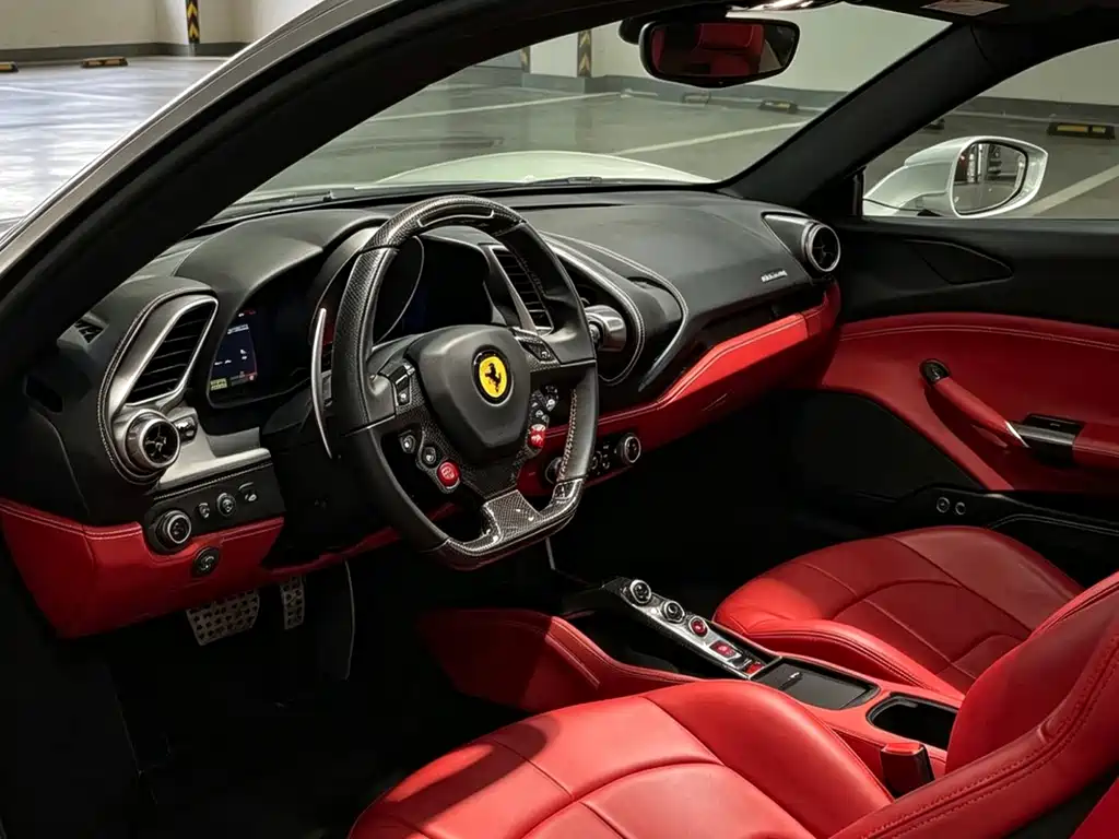 Ferrari 488 2016 — фото 13