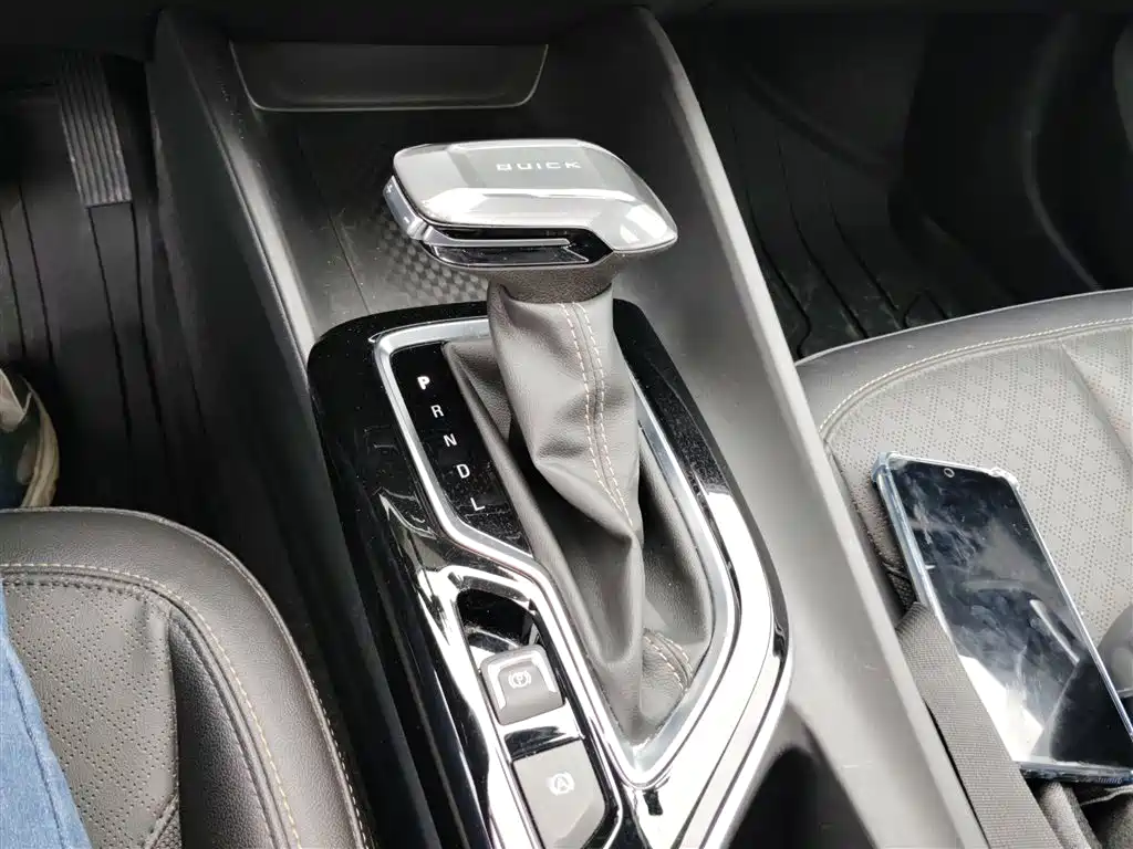 Buick Verano 2023 — фото 10