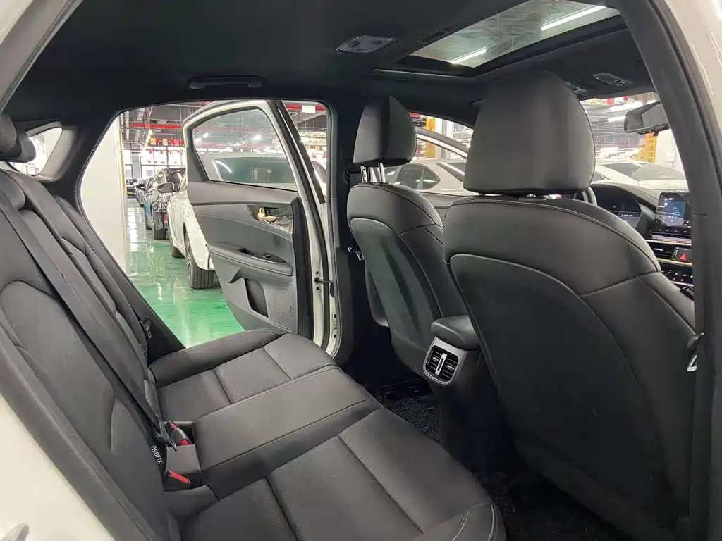 Kia K3 2019
