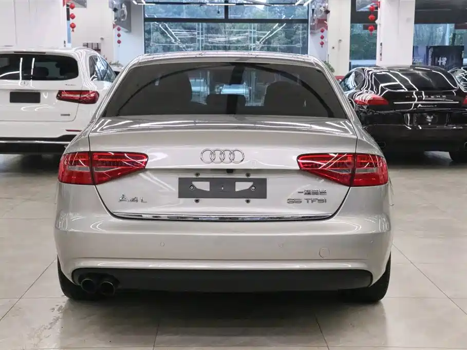 Audi A4L 2016 — фото 4