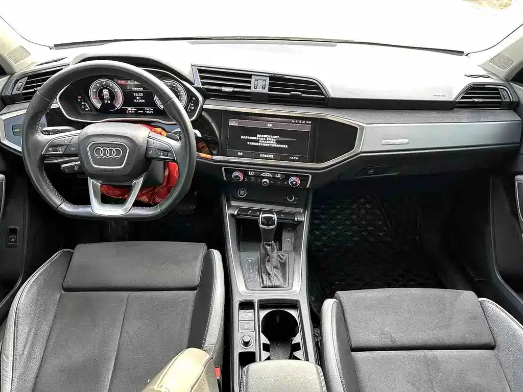 Audi Q3 2023 — фото 6