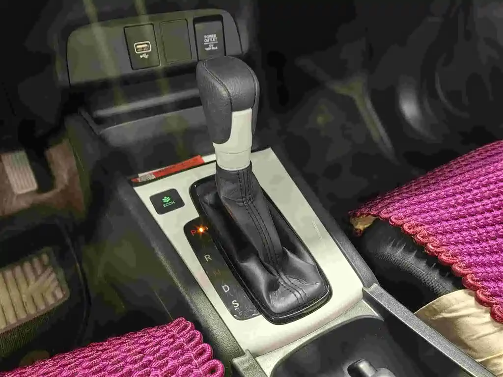 Honda Fit 2023 — фото 10