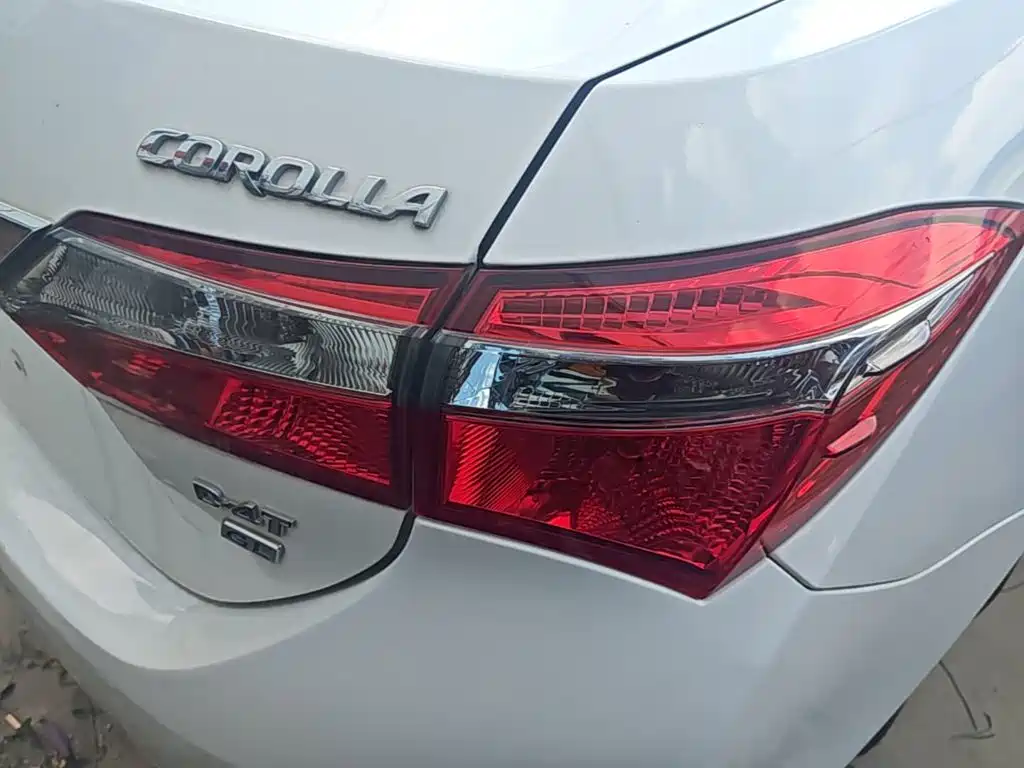 Toyota Corolla 2019 — фото 8
