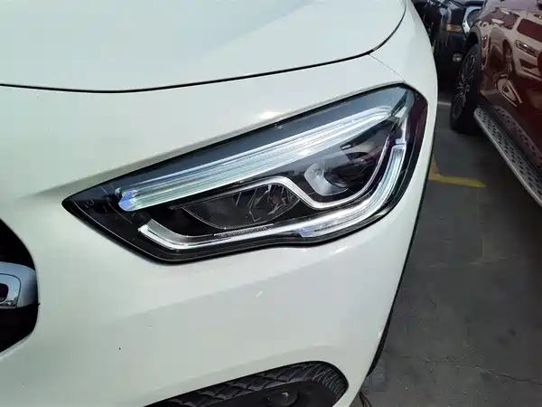 Mercedes-Benz GLA 2020