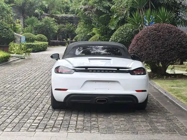 Porsche 718 2018
