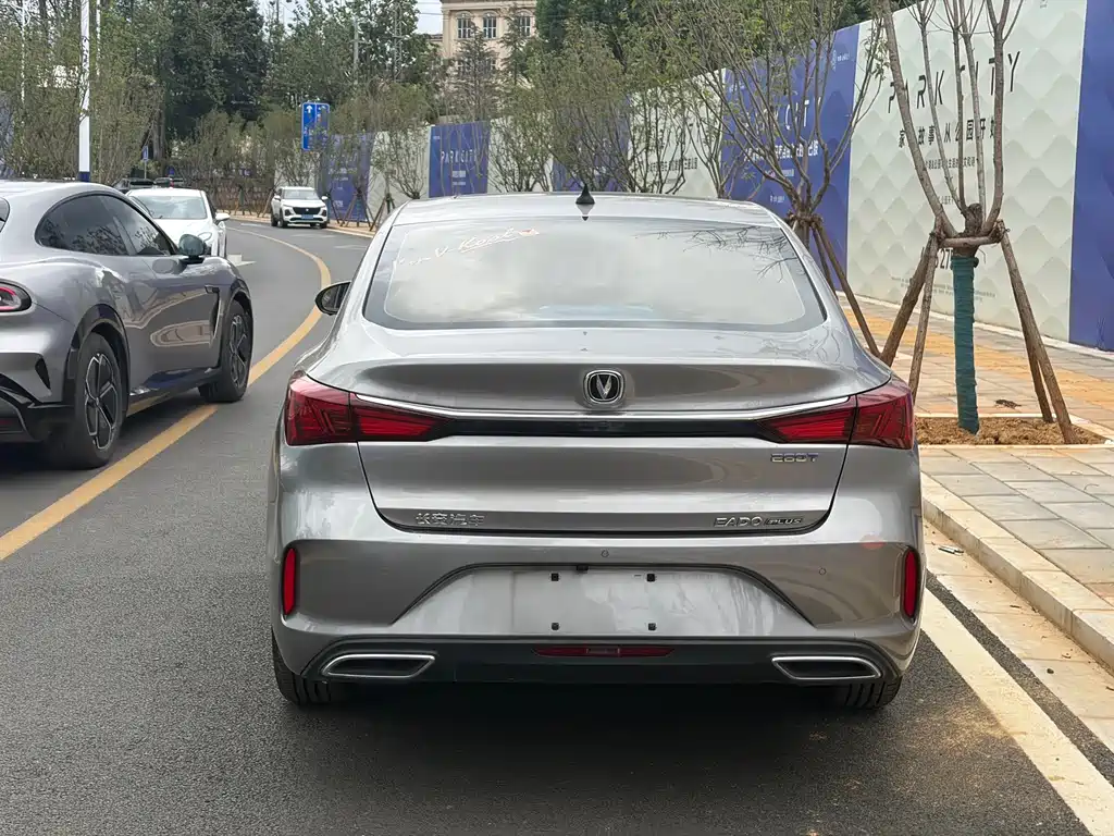 Changan Eado 2020 — фото 12