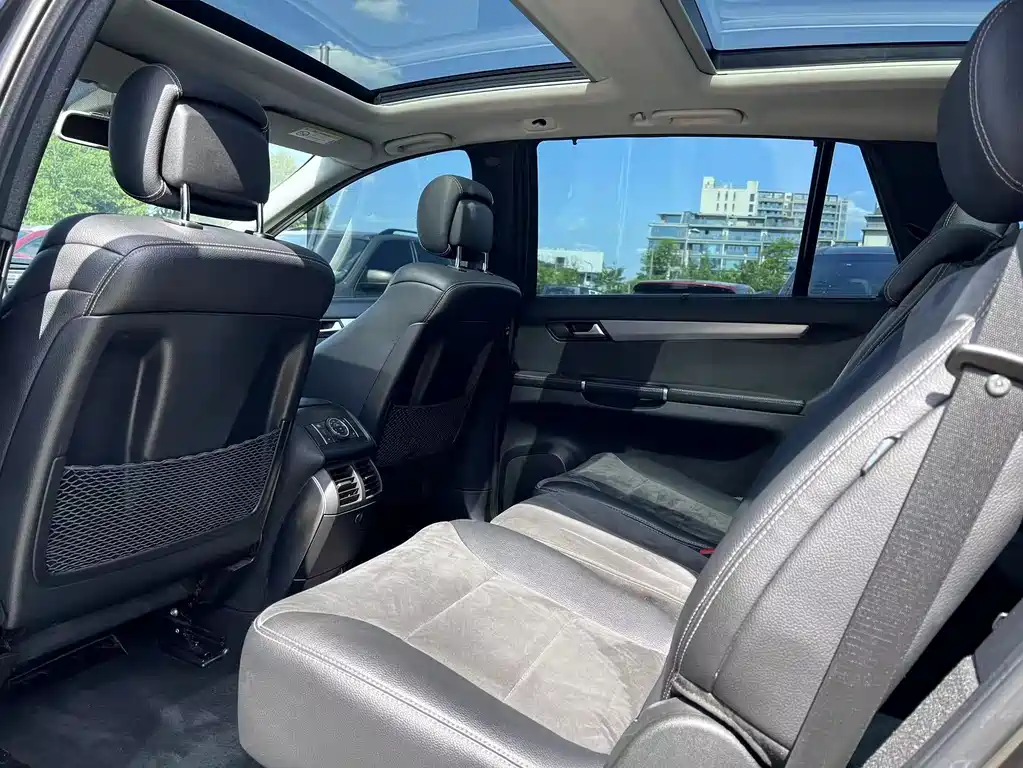 Mercedes-Benz R-Class 2015 — фото 10