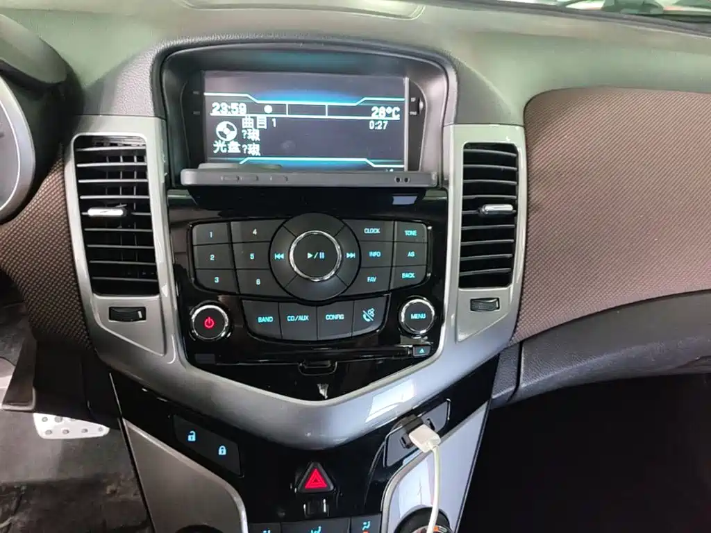 Chevrolet Cruze 2015 — фото 13