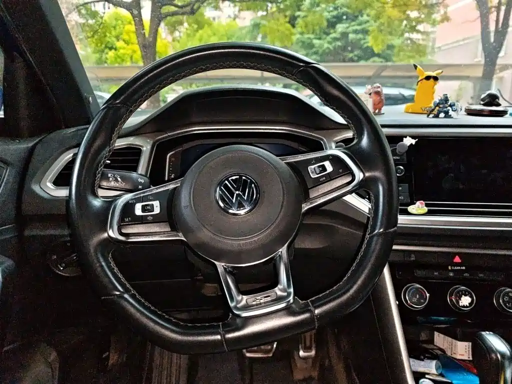 Volkswagen T-Roc 2019 — фото 3
