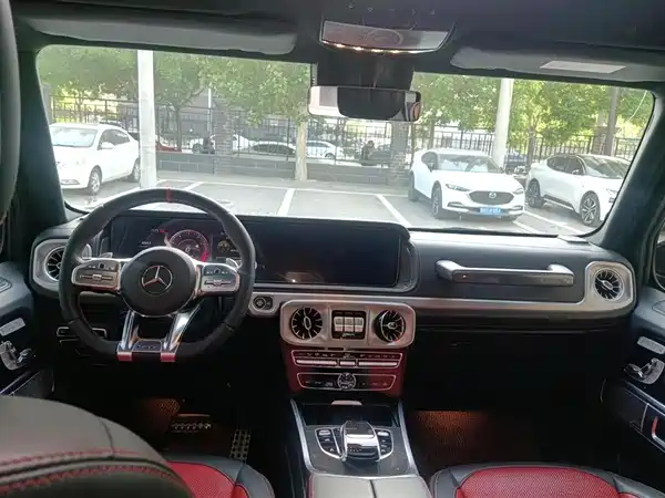 Mercedes-Benz G-Class 2019