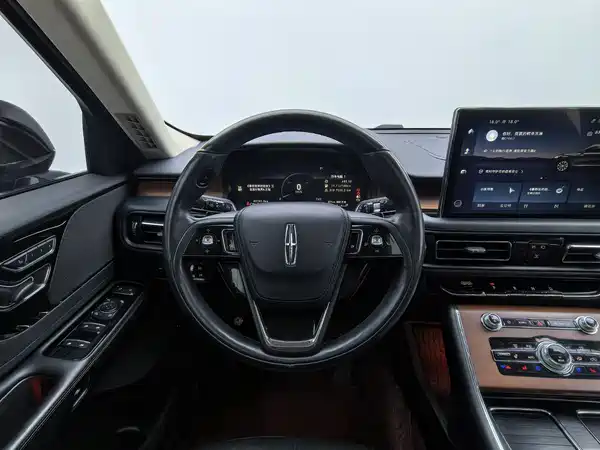 Lincoln Aviator 2021