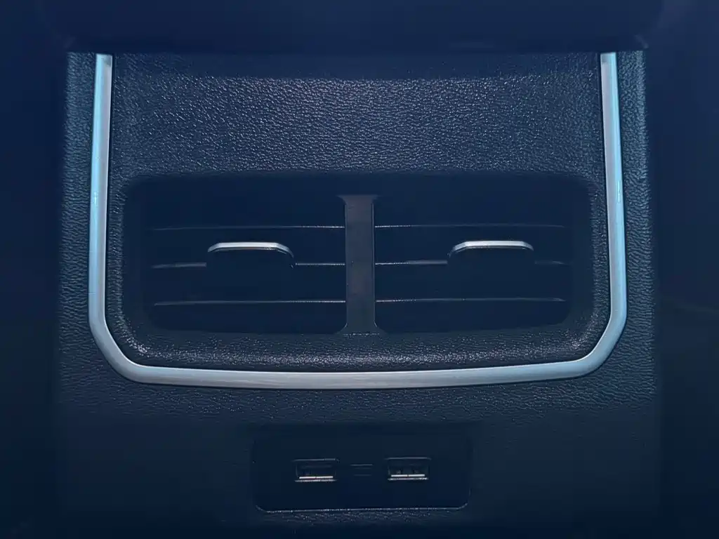 Haval H6 2023 — фото 13