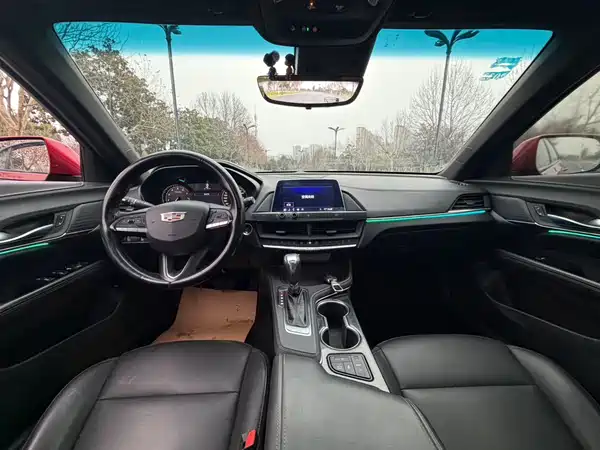 Cadillac CT4 2020