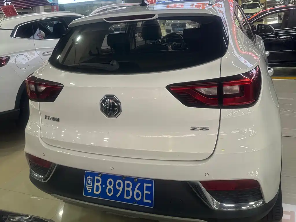 MG ZS 2017