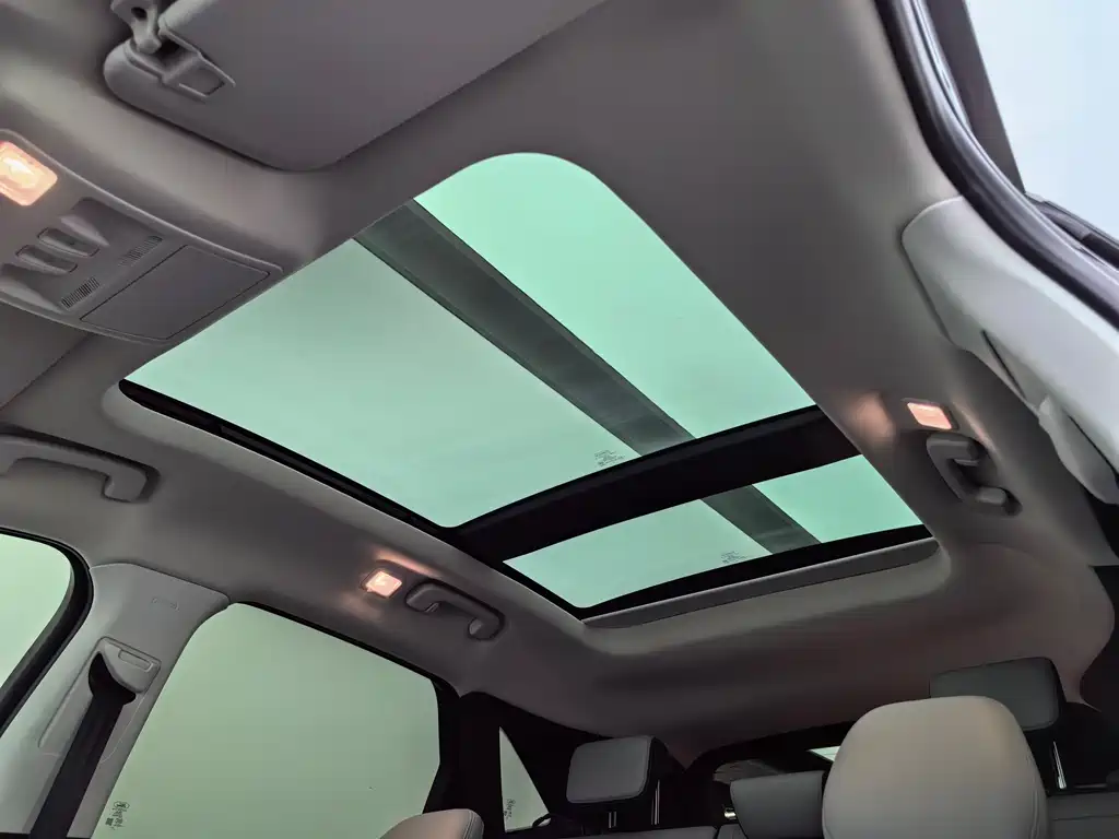 Ford Escape 2020 — фото 17
