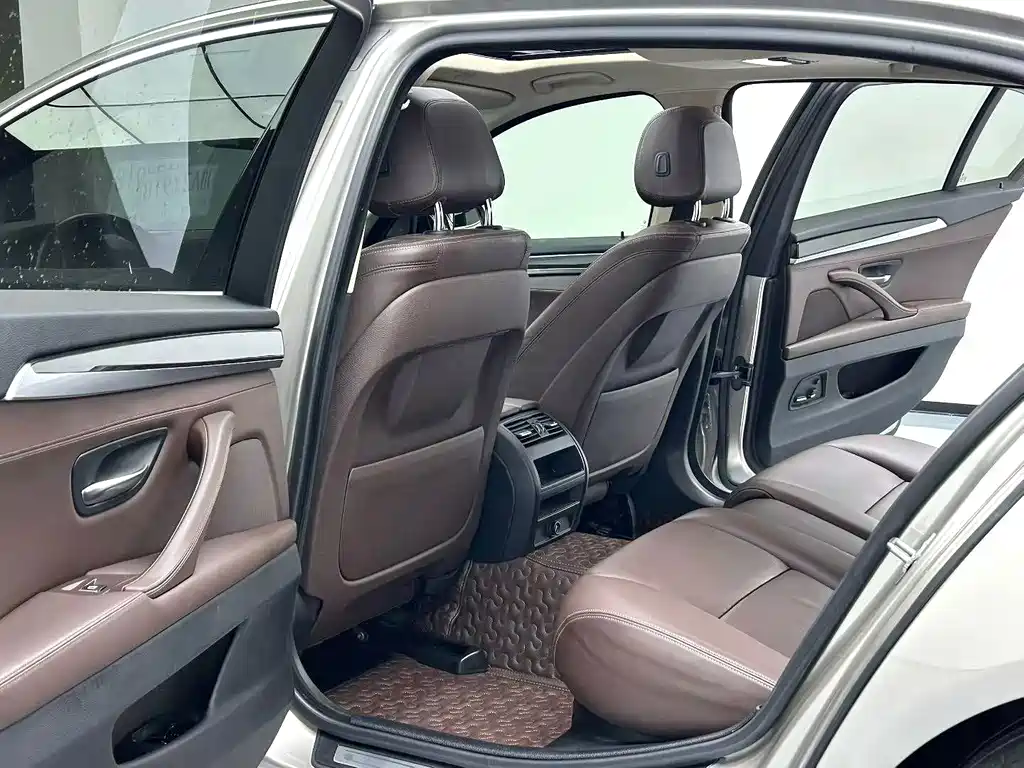 BMW 5 Series 2017