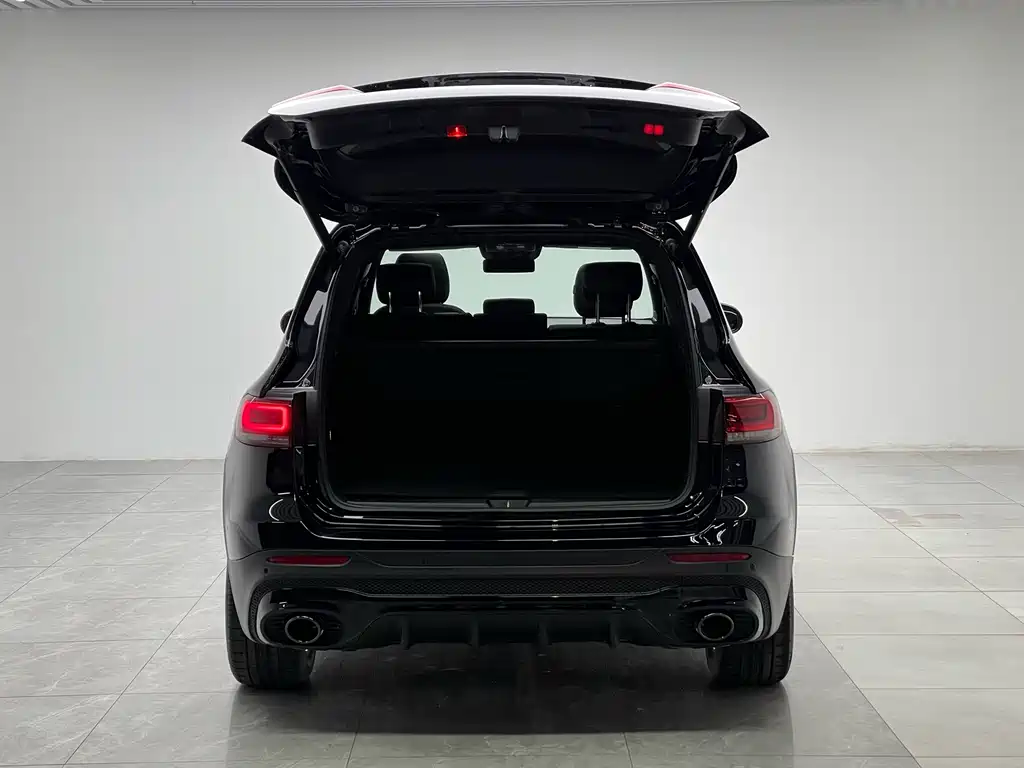 Mercedes-Benz GLB AMG 2022 — фото 10
