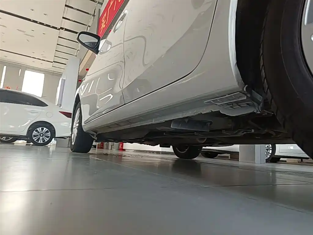 Toyota Vios FS 2019 — фото 22
