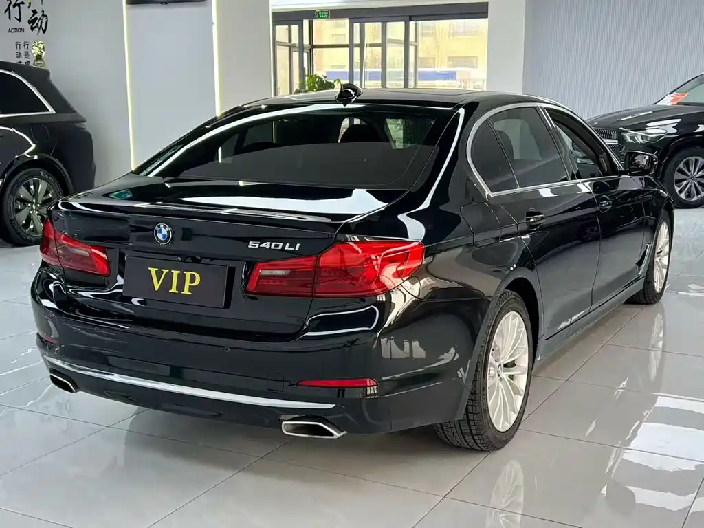 BMW 5 Series 2019