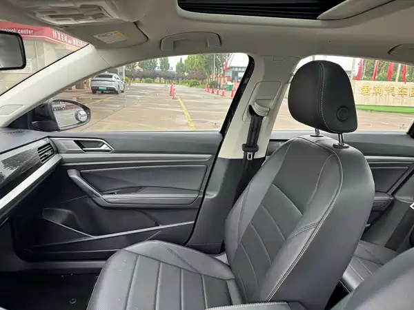 Volkswagen Lavida 2022