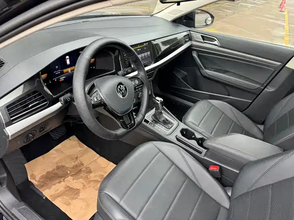 Volkswagen Lavida 2022