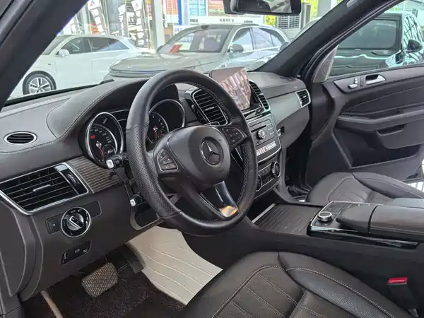 Mercedes-Benz GLE 2019