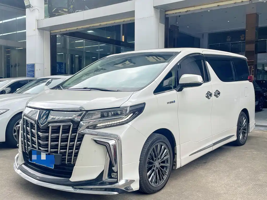 Toyota Alphard 2020 — фото 1