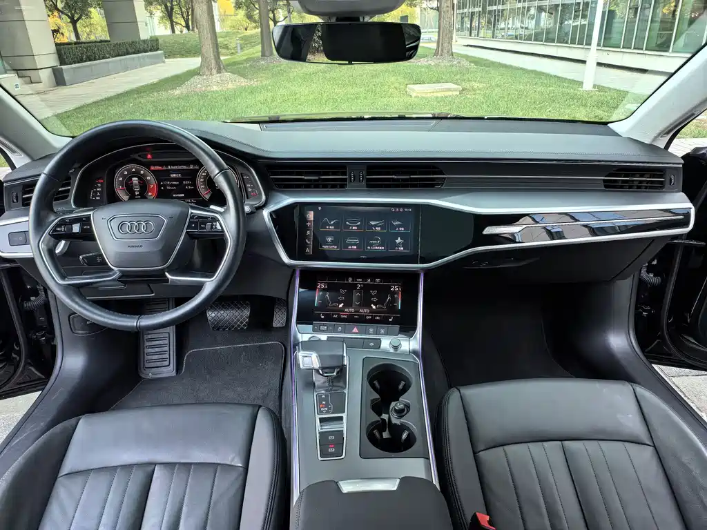 Audi A7 2021 — фото 17