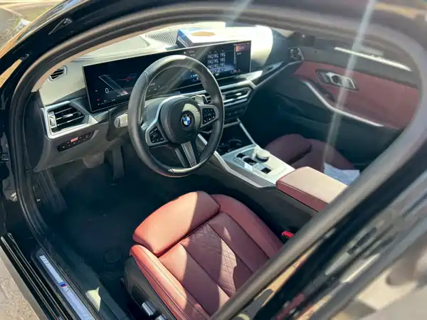 BMW 3 Series 2023