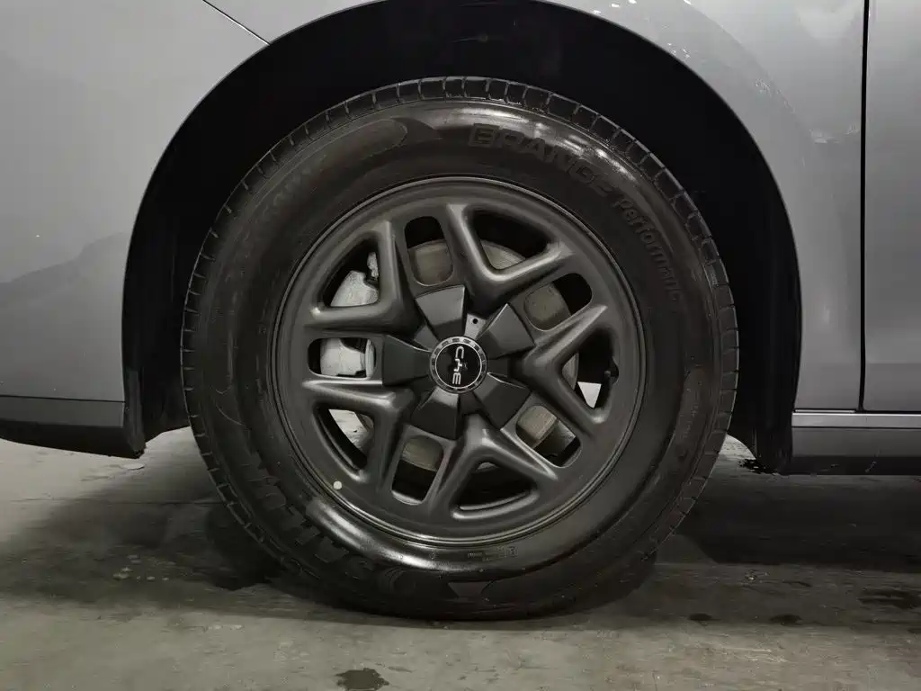 BYD Seal 05 DM-i 2026 — фото 17