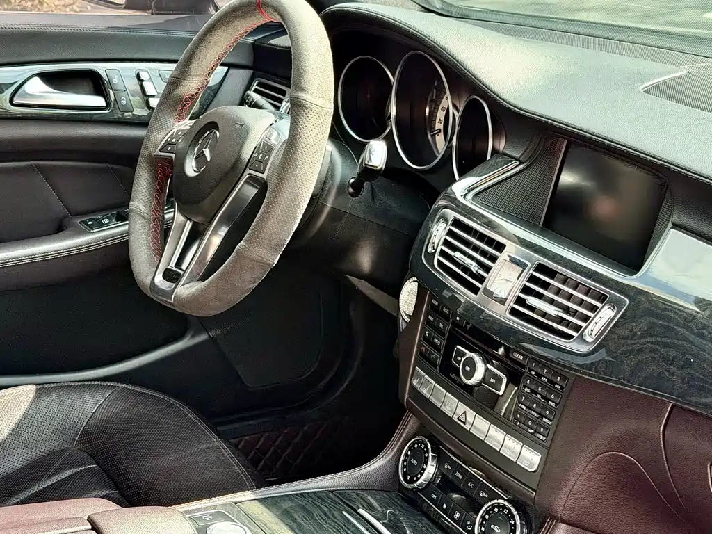 Mercedes-Benz CLS 2014 — фото 10