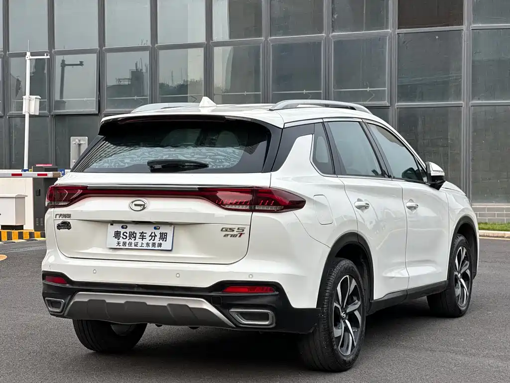 GAC Motor Trumpchi GS5 2018 — фото 7