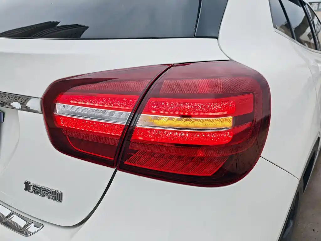 Mercedes-Benz GLA 2019 — фото 8