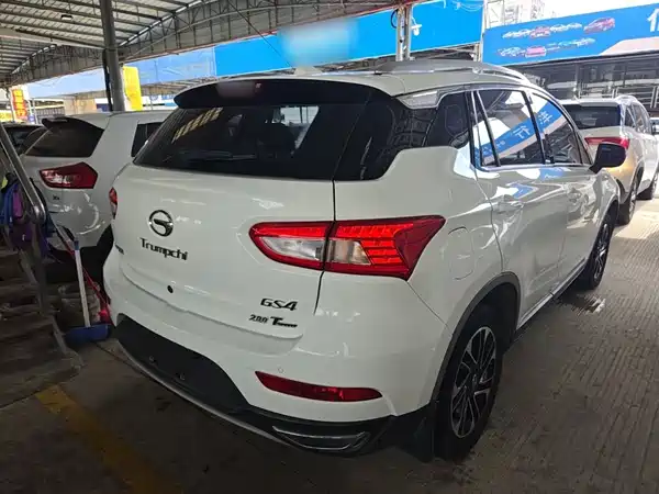 GAC Trumpchi GS4 2016