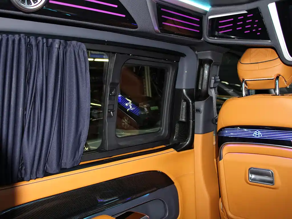 Mercedes-Benz Vito 2023 — фото 14