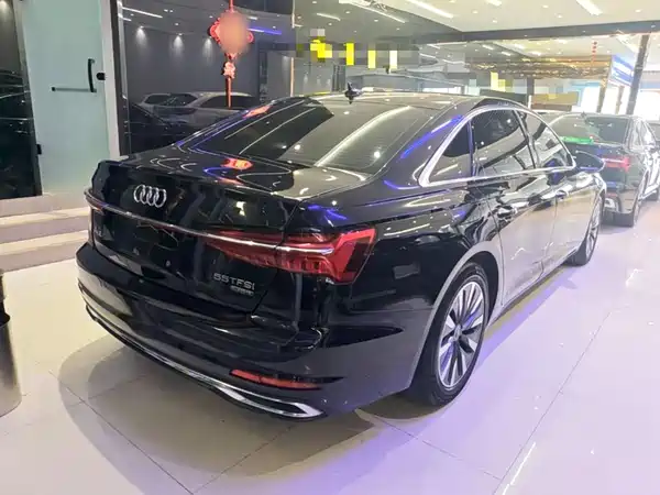 Audi A6L 2023