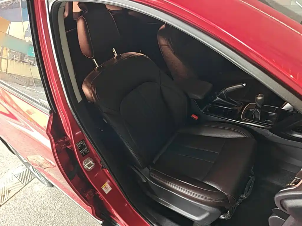 GAC Trumpchi GS4 2019 — фото 25