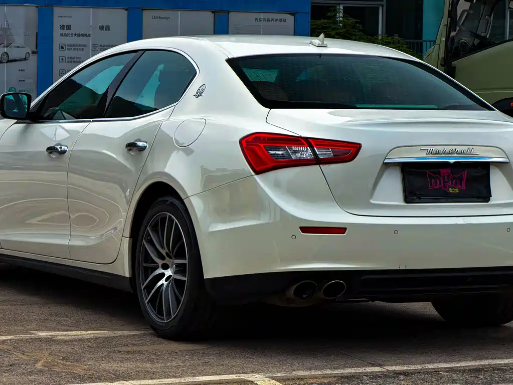 Maserati Ghibli 2014 — фото 6
