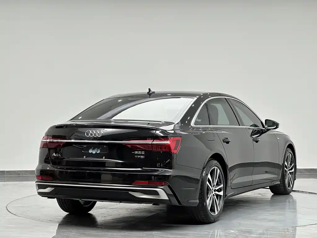 Audi A6L 2023 — фото 8