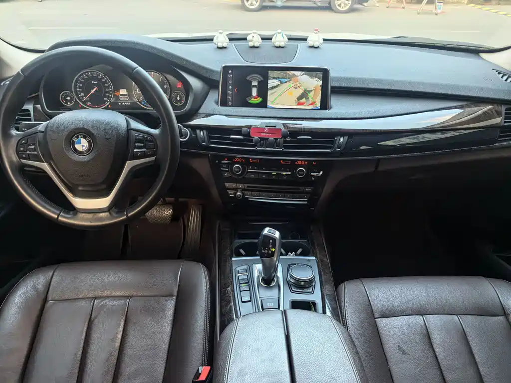 BMW X5 2018 — фото 12