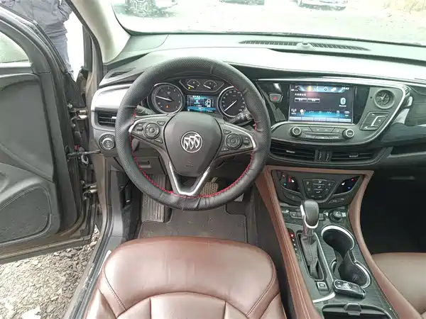 Buick Envision Plus 2019