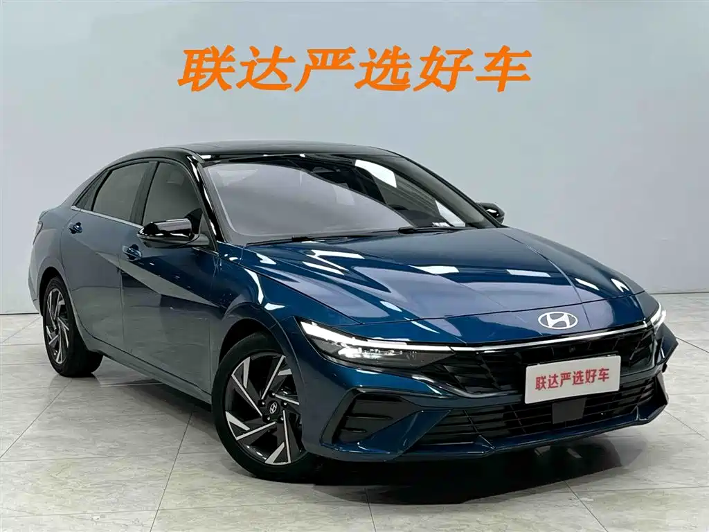 Hyundai Elantra 2023 — фото 22