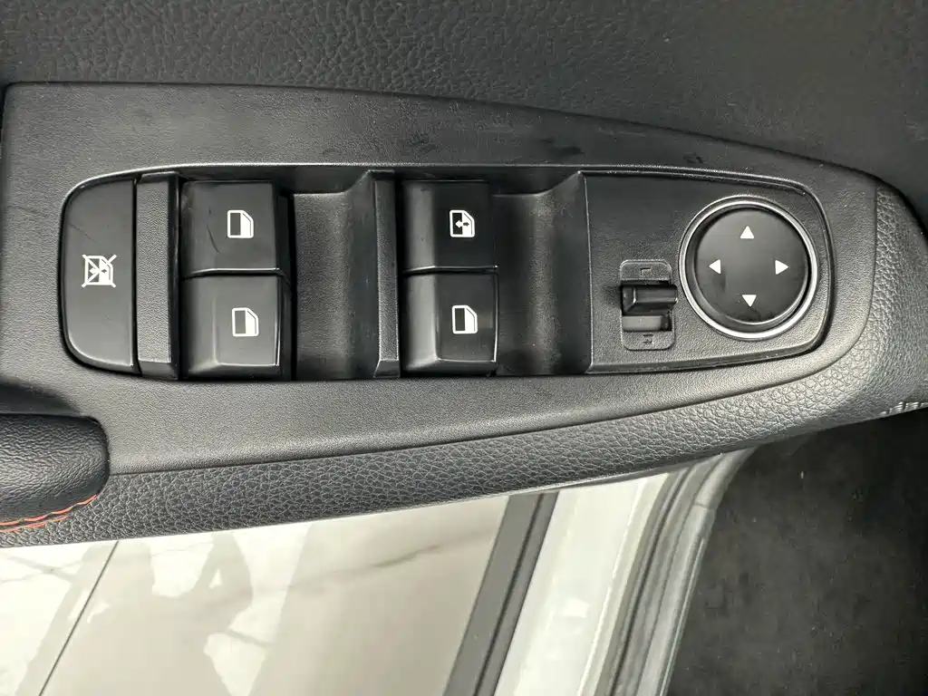 Kia KX3 2023 — фото 12