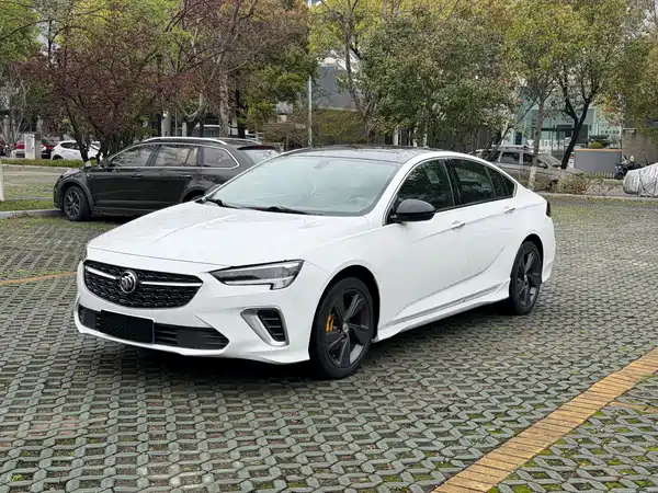 Buick Regal 2020