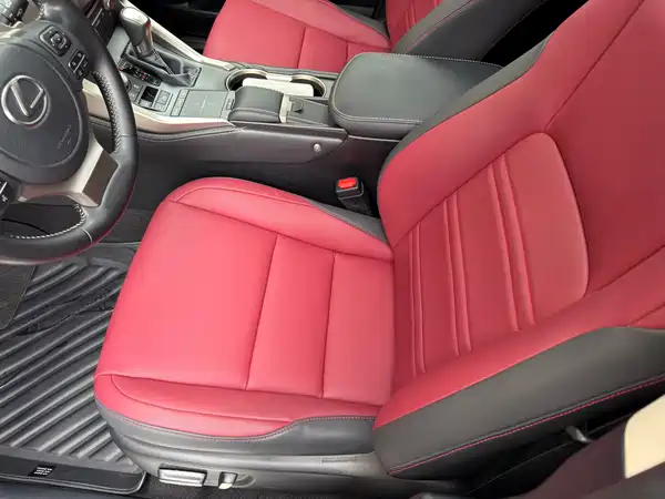 Lexus NX 2021