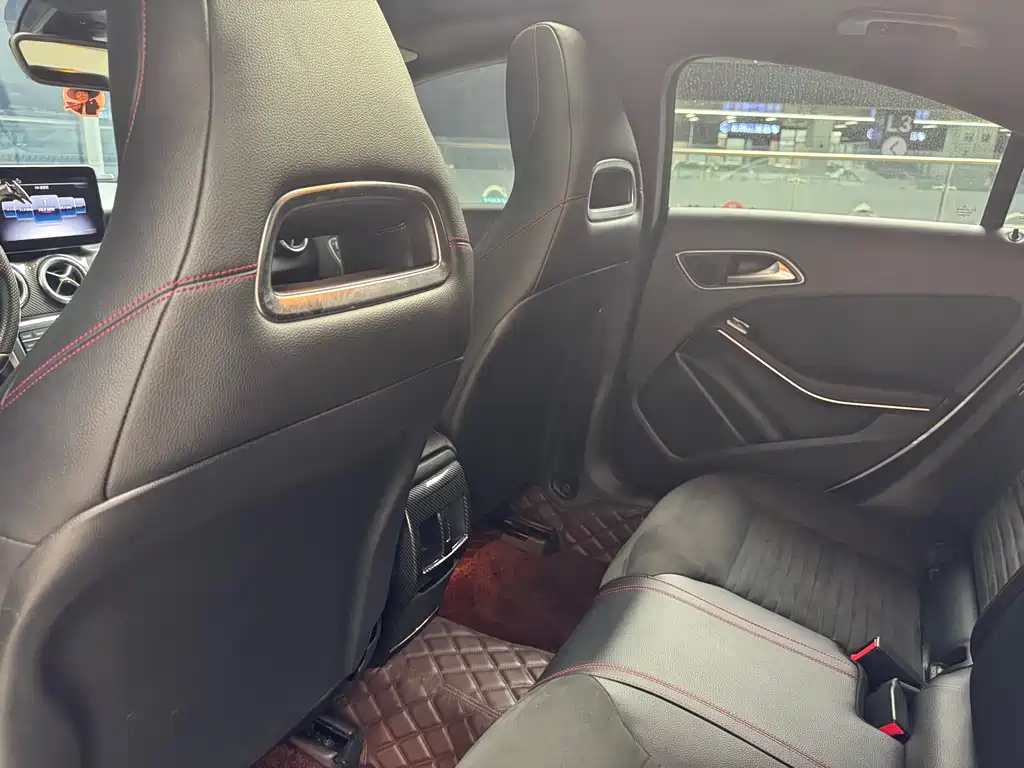 Mercedes-Benz CLA 2018 — фото 24