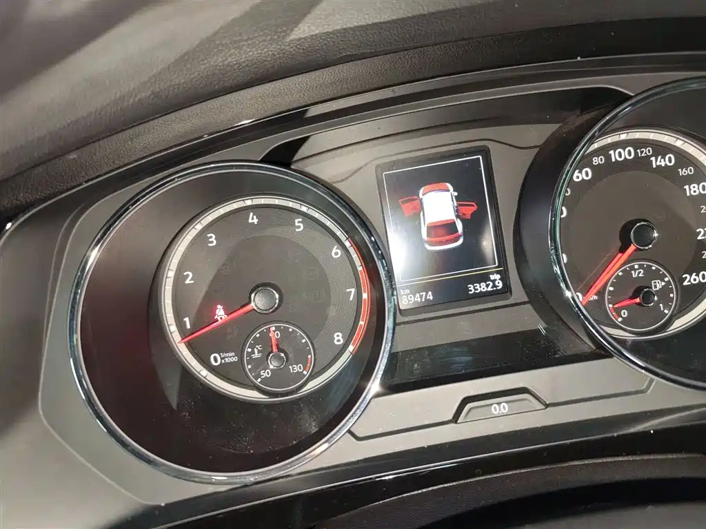 Volkswagen Tiguan L 2019 — фото 12