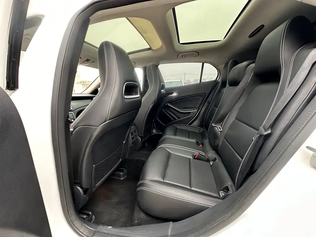 Mercedes-Benz GLA 2019 — фото 14
