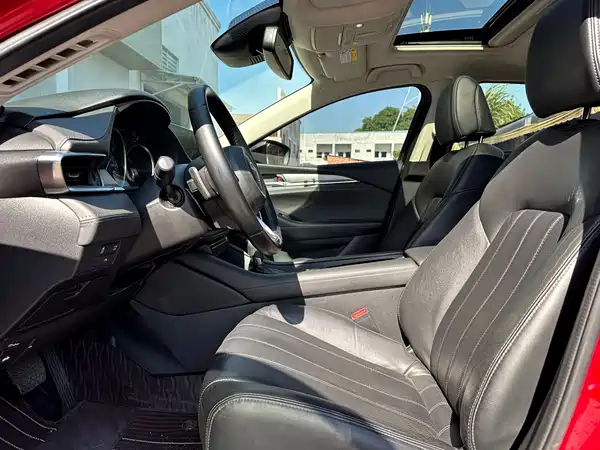 Mazda Atenza 2020